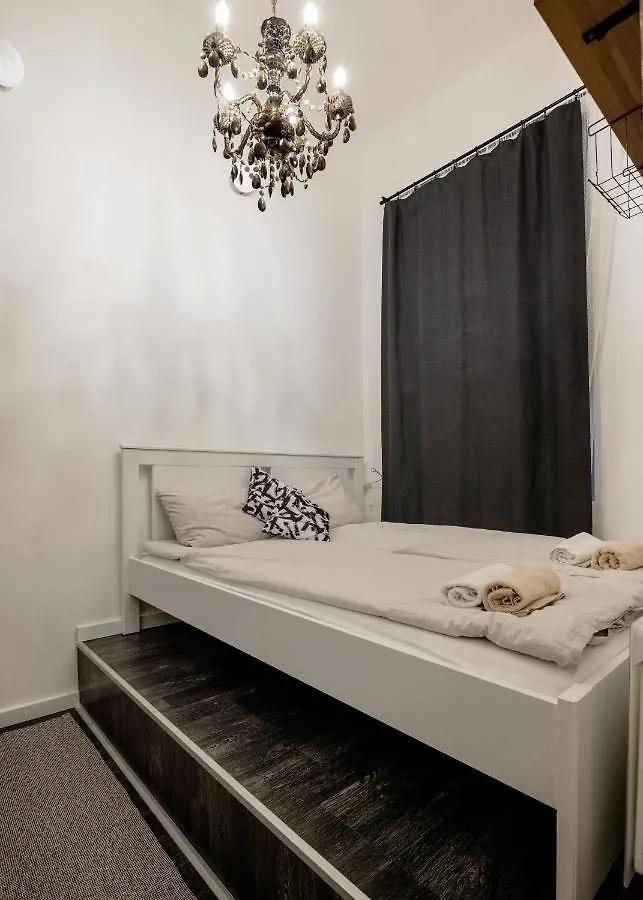 Spacious Apartment Almassy Budapest 0*,  Ungheria